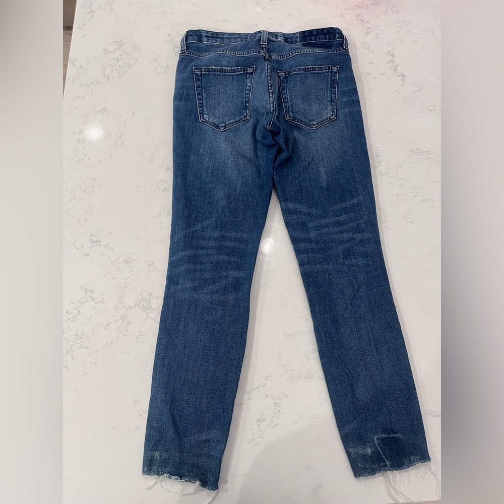 AMO Denim Stix Crop in Sweetheart Size 26 Frayed Hem - Picture 4 of 5